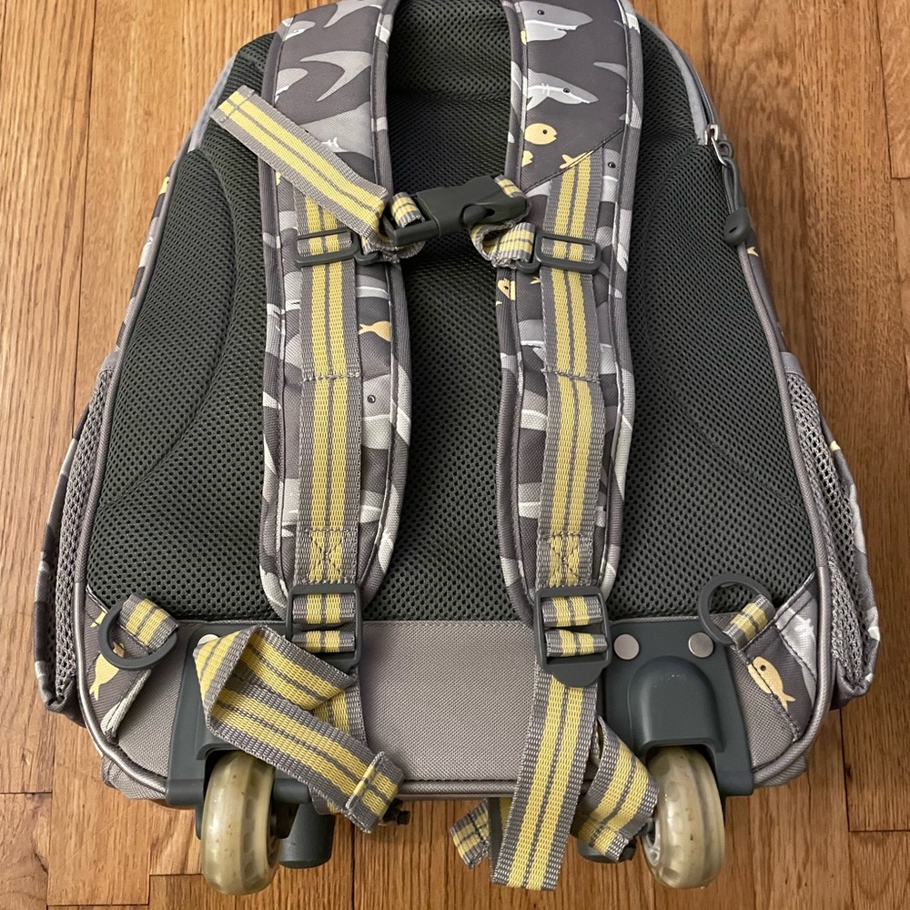 Customized back pack. - Picture 3 of 4